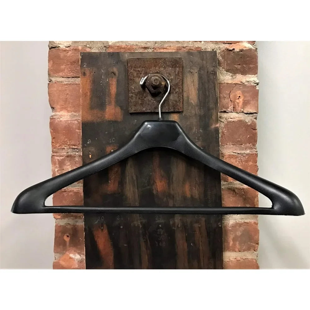 Suit Hanger With Extra Wide Shoulders